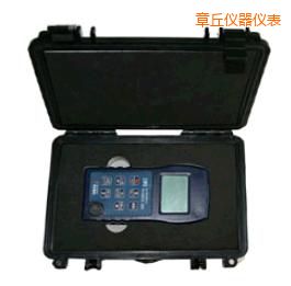 �������y��x